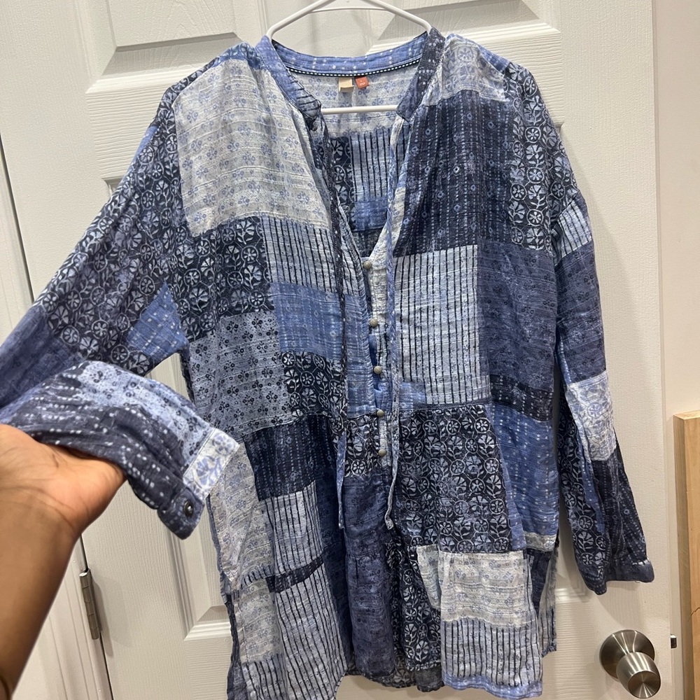 Anthropologie Pilcro Blue Boho Patchwork Tiered
Tunic Top
Size L - Picture 3 of 7